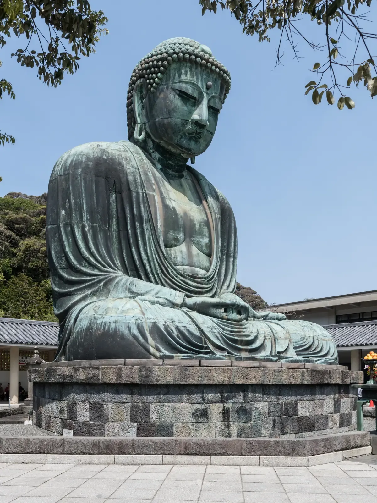 The bronze Great Buddha of Kotoku-in in Kamakura on a free day trip from Tokyo by train