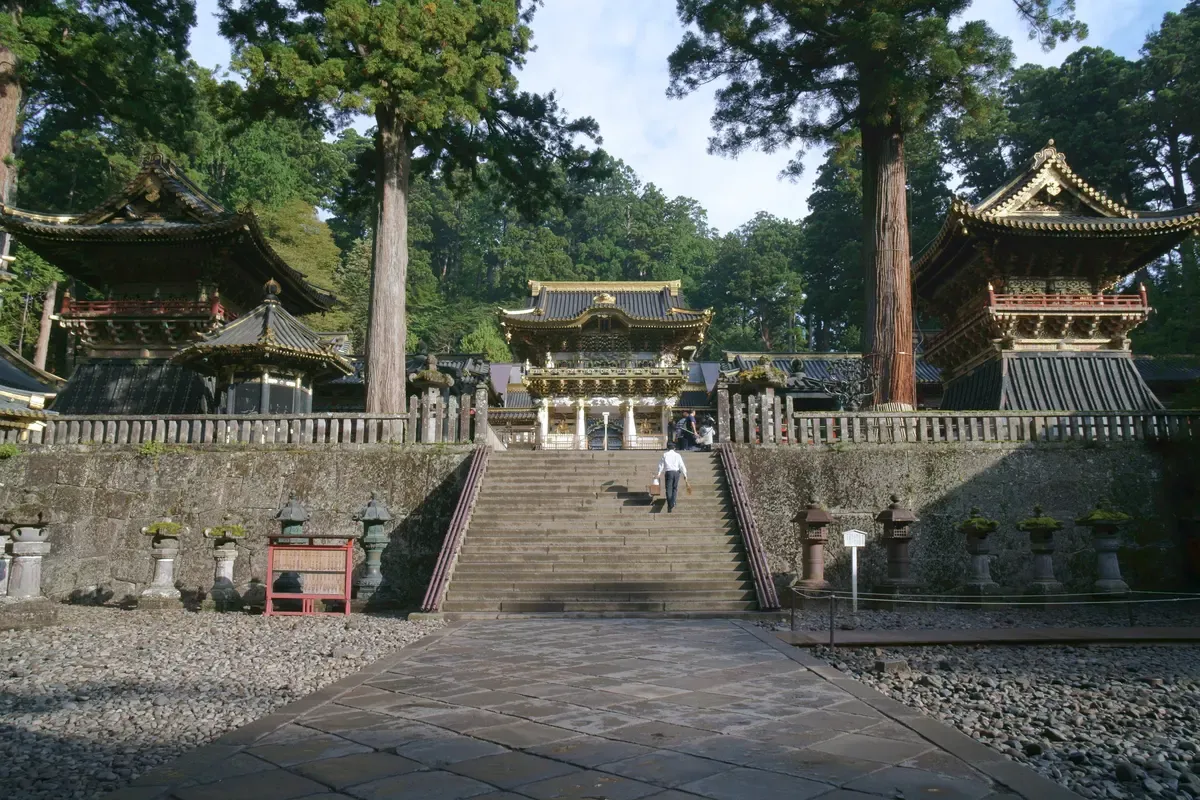 Steps up to the Yomeimon gate of Nikko Toshogu on a day trip from Tokyo